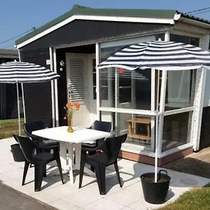 https://vacation-house-max-for-4-persons-350-m-from-the-sea-in.ostend-hotel.net